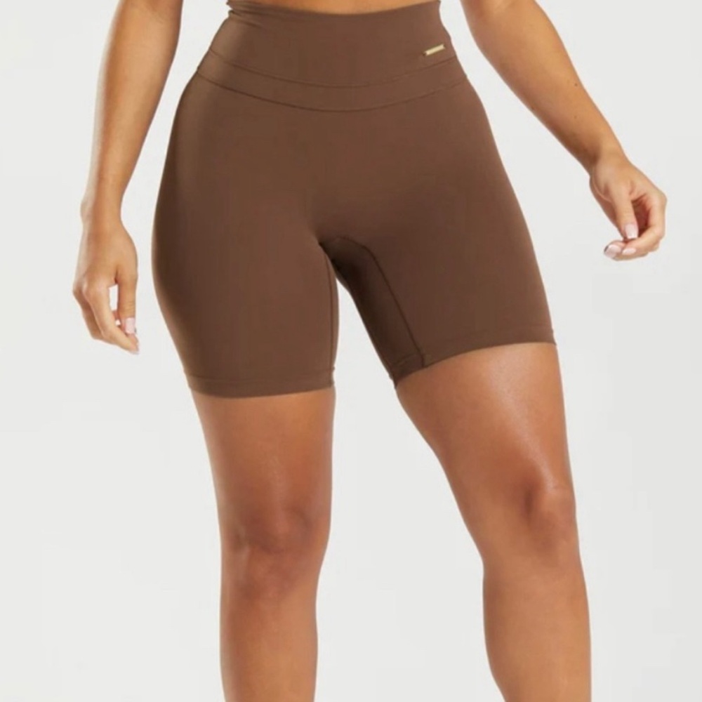 Whitney Simmons x Gymshark Cycling Shorts.